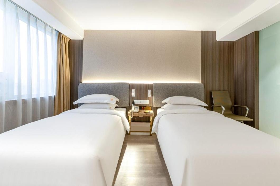 Jinan Yuquan Simpson Hotel Екстер'єр фото