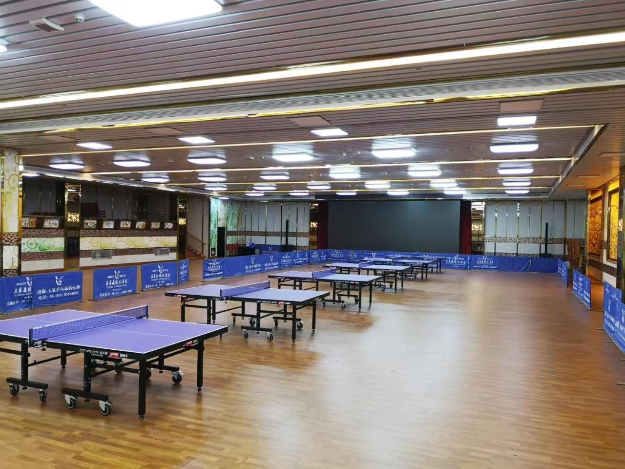 Jinan Yuquan Simpson Hotel Екстер'єр фото