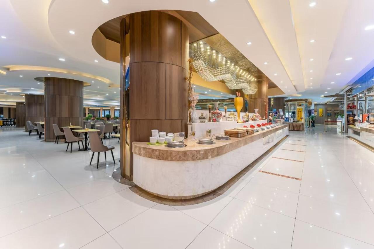 Jinan Yuquan Simpson Hotel Екстер'єр фото