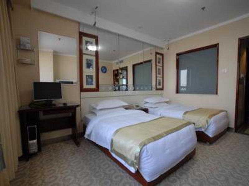 Jinan Yuquan Simpson Hotel Екстер'єр фото