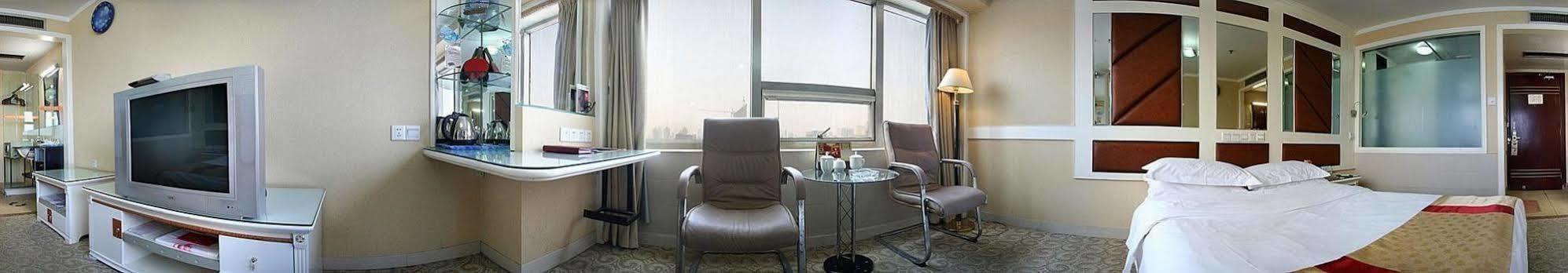 Jinan Yuquan Simpson Hotel Екстер'єр фото