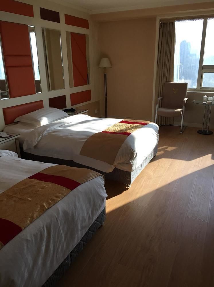 Jinan Yuquan Simpson Hotel Екстер'єр фото